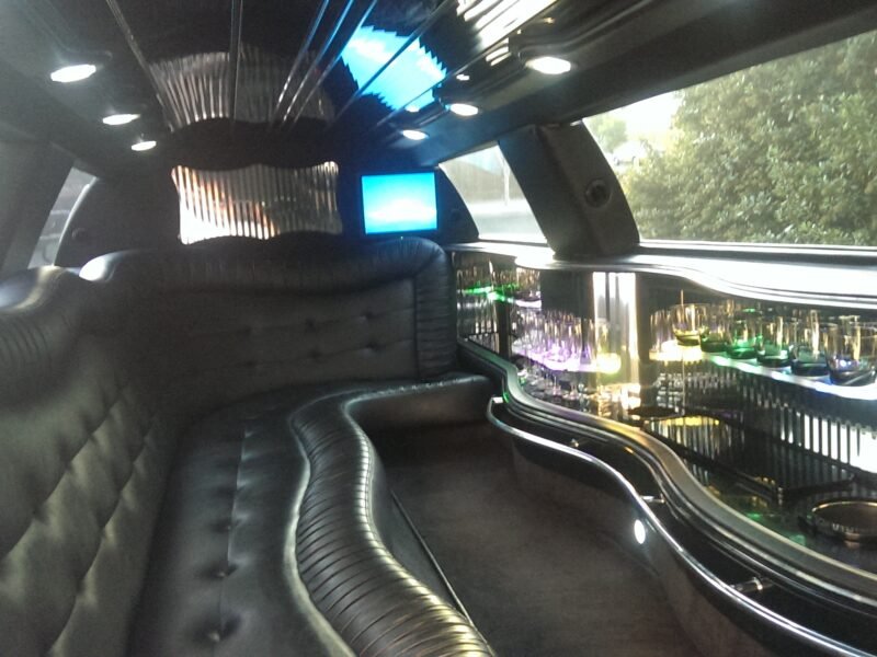 Stretch Limo available for photoshoot, music videos, movies