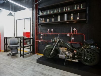 Studio with Vintage Edge