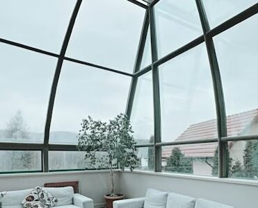 Santa Fe beautiful sunroom, rooftop, with glass ceiling, natural light, great for filming, TikTok, YouTub