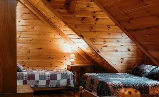 Lake Placid Attic Bedroom , Exposed Beams with Twin & Queen Beds