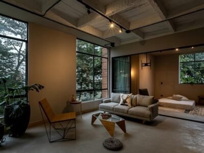 Austin Studio Apartment, Floor-to-Ceiling Windows & Industrial Ceiling