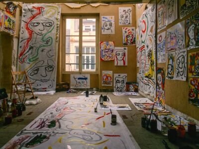 Abstract Artist’s Studio - Oakland, CA